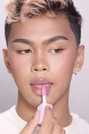 Lip Makeup Tips